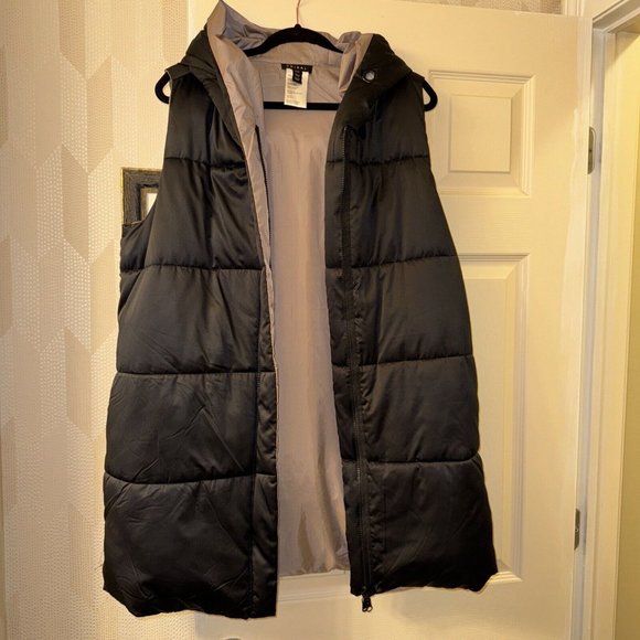Tribal LONG SLEVELESS PUFFER‎ Vest-Black Medium - Picture 1 of 3